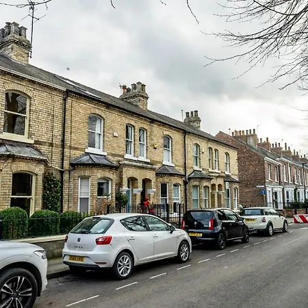 度假居 7 St John's Crescent