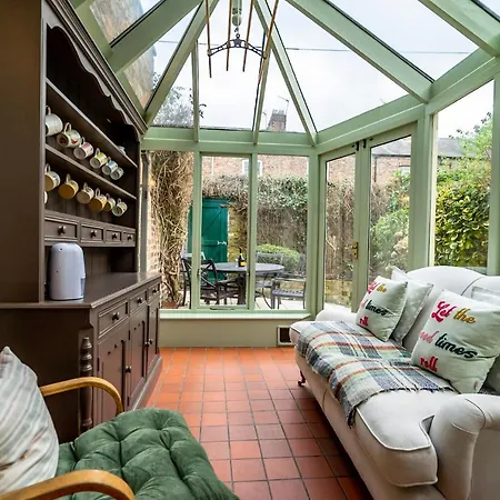 7 St John's Crescent Holiday home York
