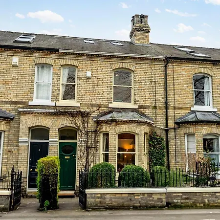 7 St John's Crescent 约克