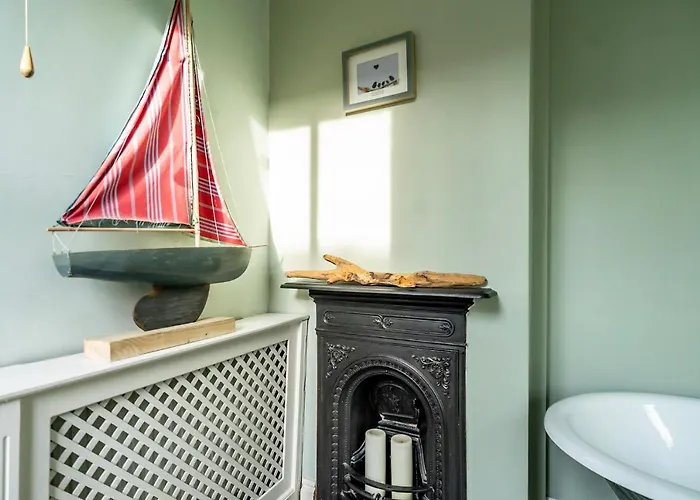 7 St John's Crescent York